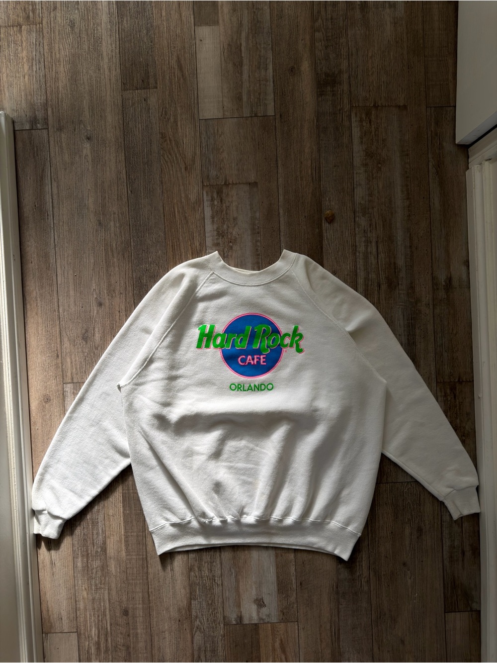 Vintage Hard Rock Cafe Orlando White Graphic Crewneck Sweatshirt Save The Planet